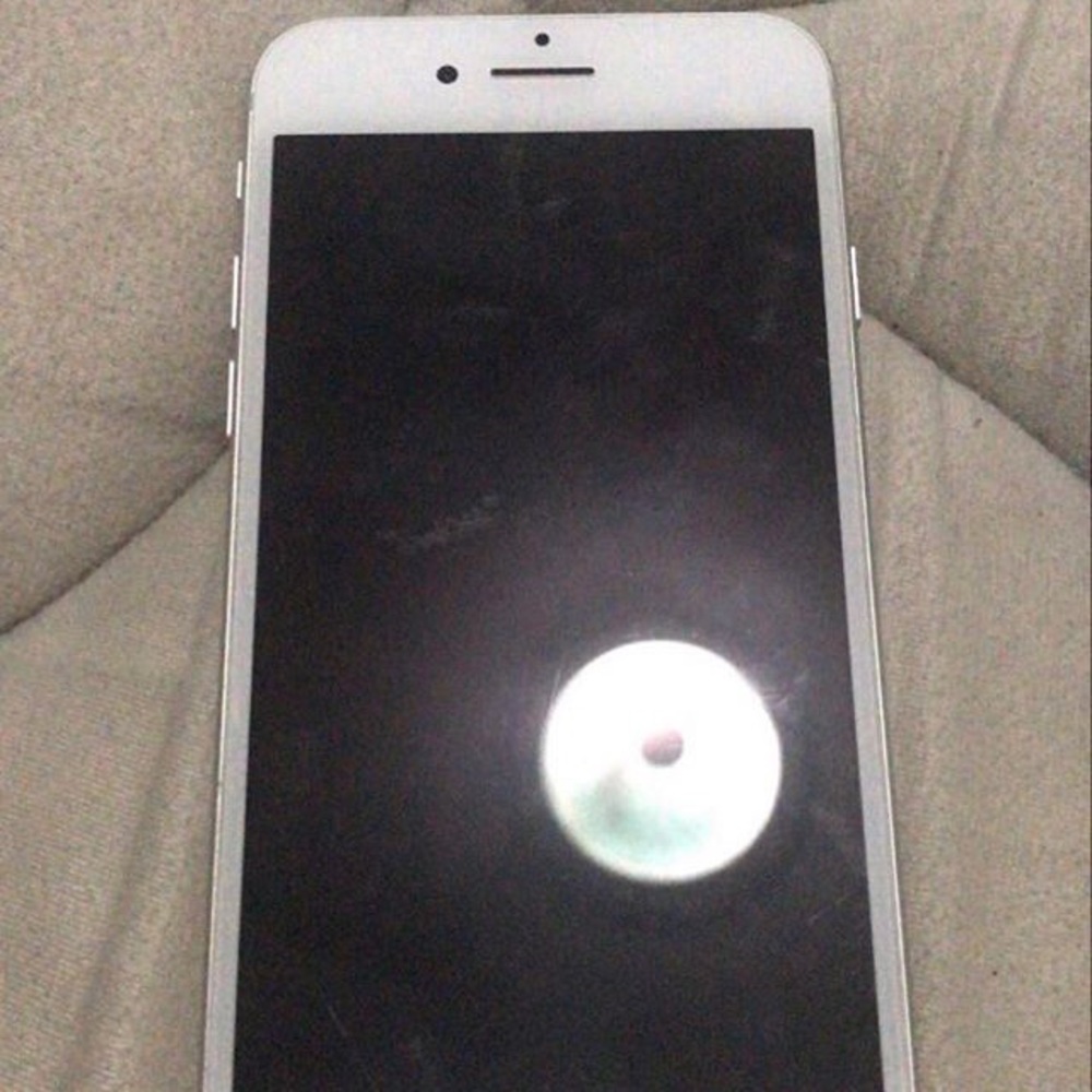 IPhone 7-64GB-(Silver)